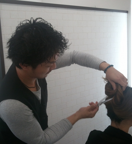 スタイリスト 岩崎 剛太 美容室raphal ラファル 長崎県 長崎市市街地のヘアサロン 美容室の検索 予約は長崎 Be